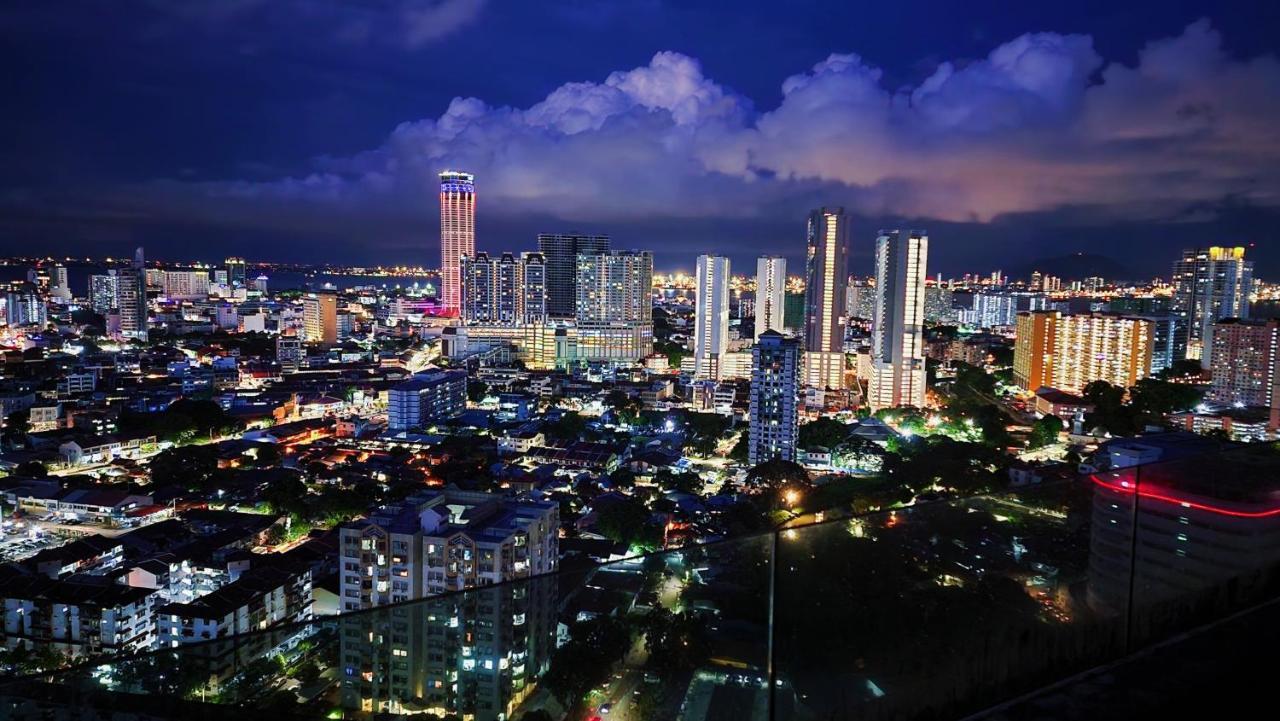 Skypool With Seaview 8Pax Beacon Executive Suites - Georgetown City Centre - 3Km To Komtar Luaran gambar