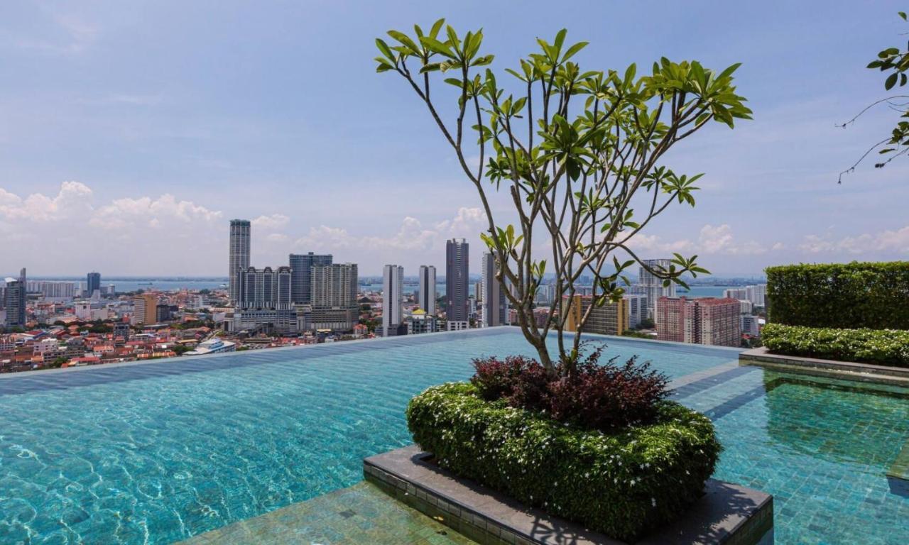 Skypool With Seaview 8Pax Beacon Executive Suites - Georgetown City Centre - 3Km To Komtar Luaran gambar