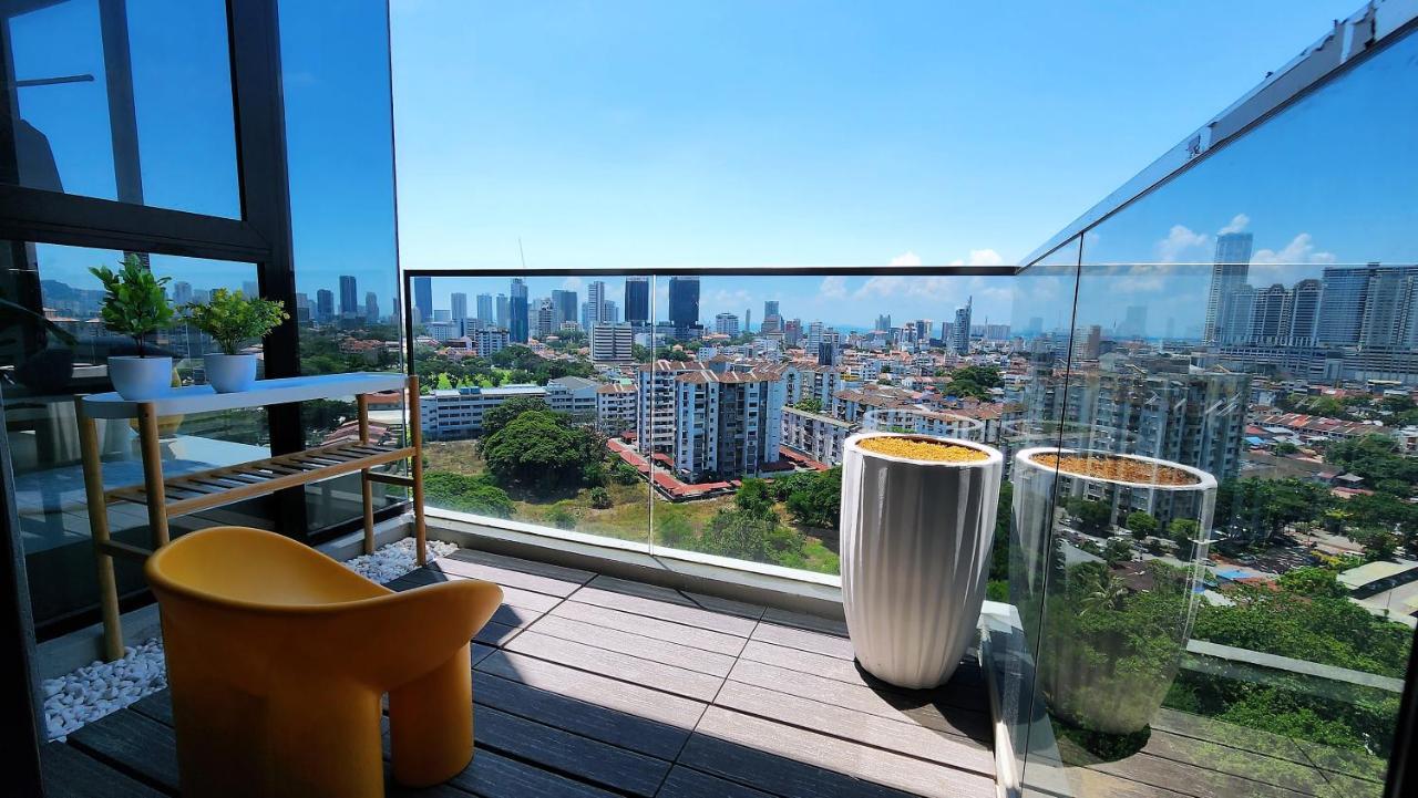 Skypool With Seaview 8Pax Beacon Executive Suites - Georgetown City Centre - 3Km To Komtar Luaran gambar