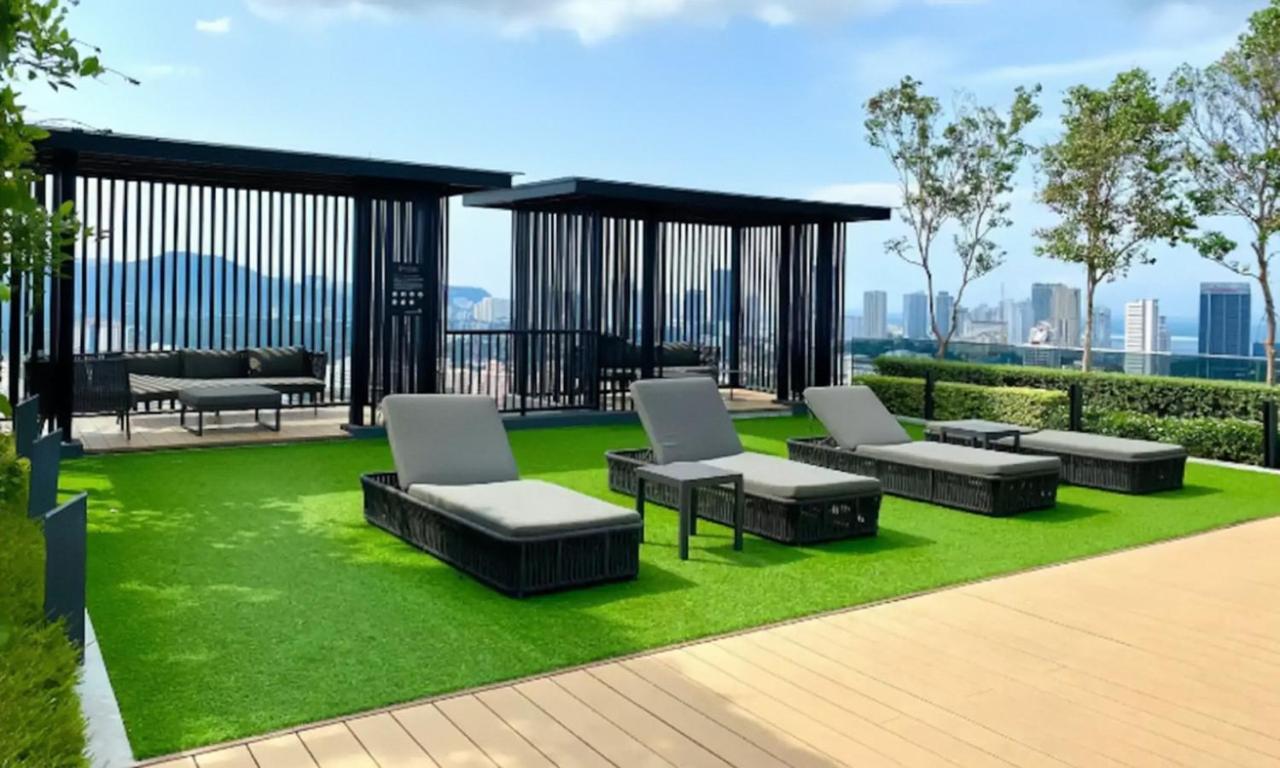 Skypool With Seaview 8Pax Beacon Executive Suites - Georgetown City Centre - 3Km To Komtar Luaran gambar